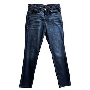 Highrise Skinny Jeans